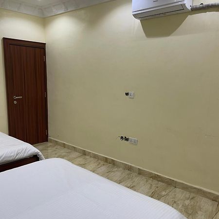Pilgrim Place Hotel Rubuchi Kültér fotó