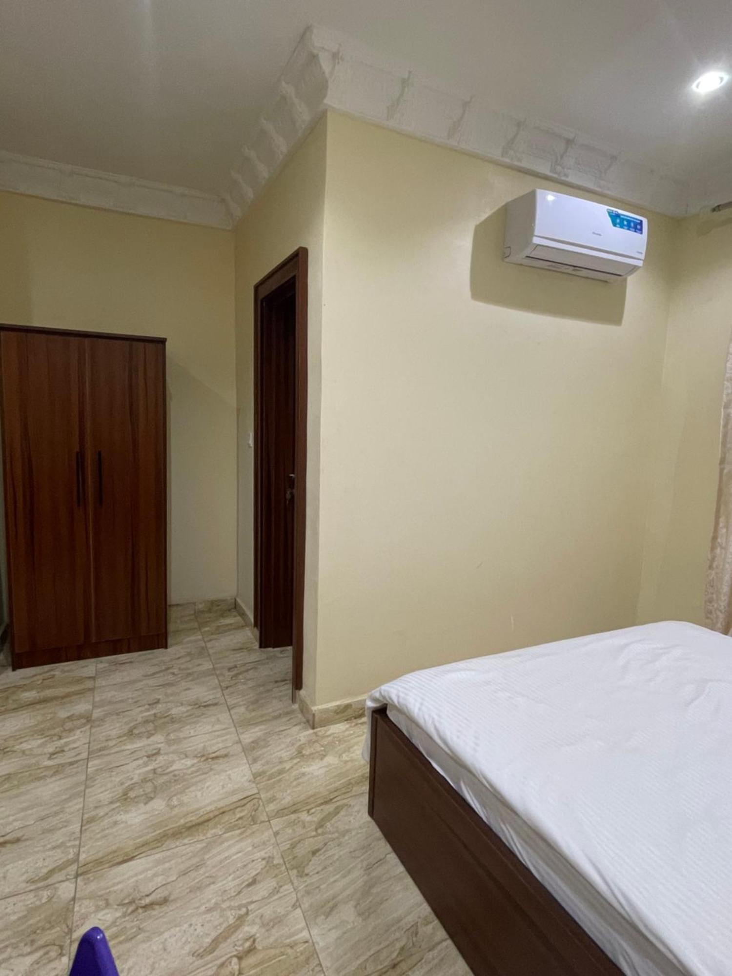 Pilgrim Place Hotel Rubuchi Kültér fotó