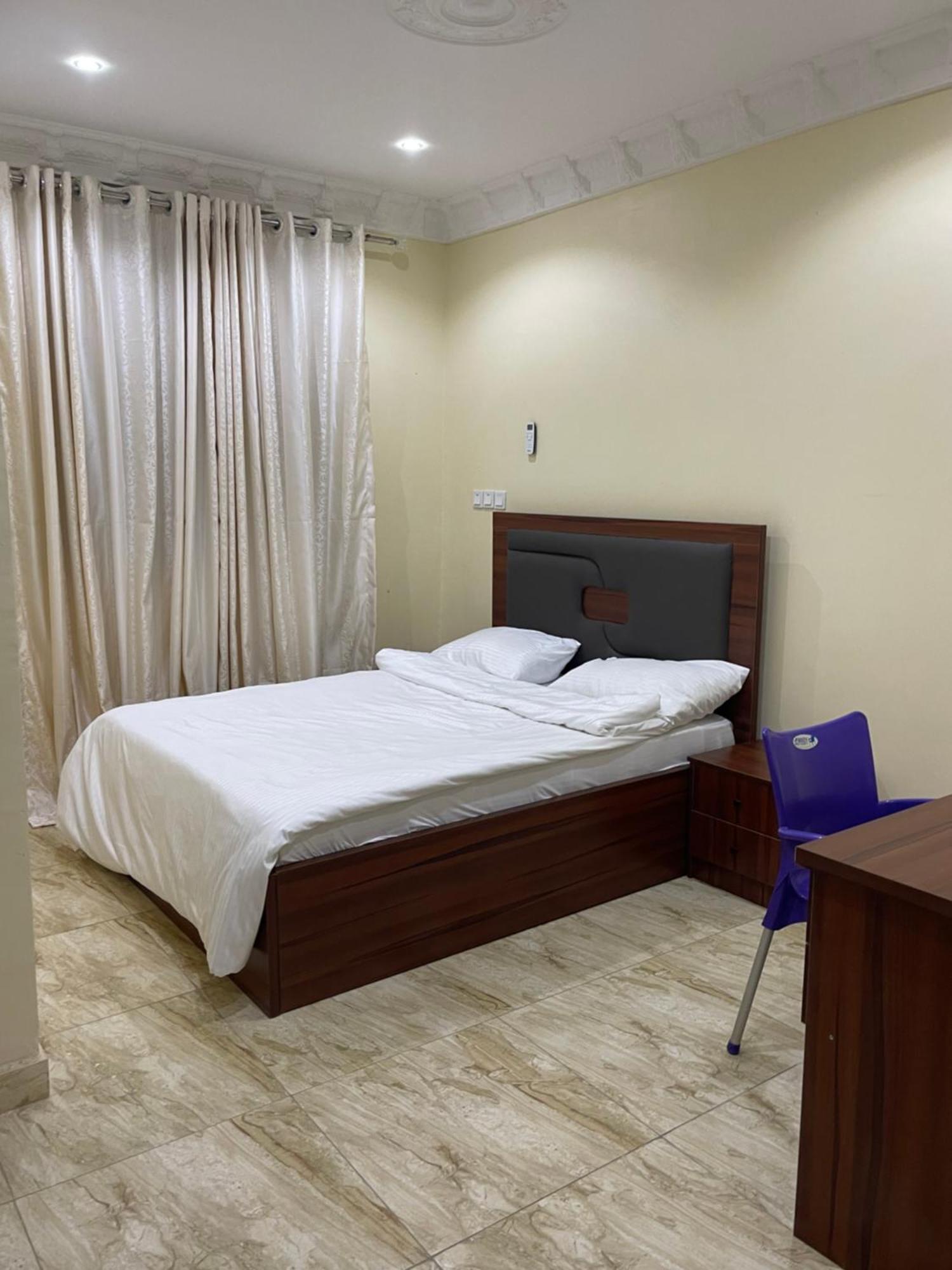Pilgrim Place Hotel Rubuchi Kültér fotó